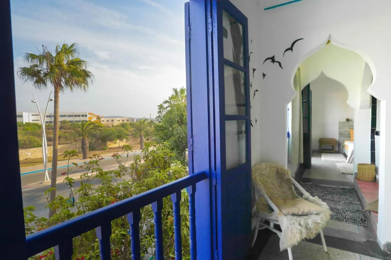 Yousurf Surf House As-Suwajra
