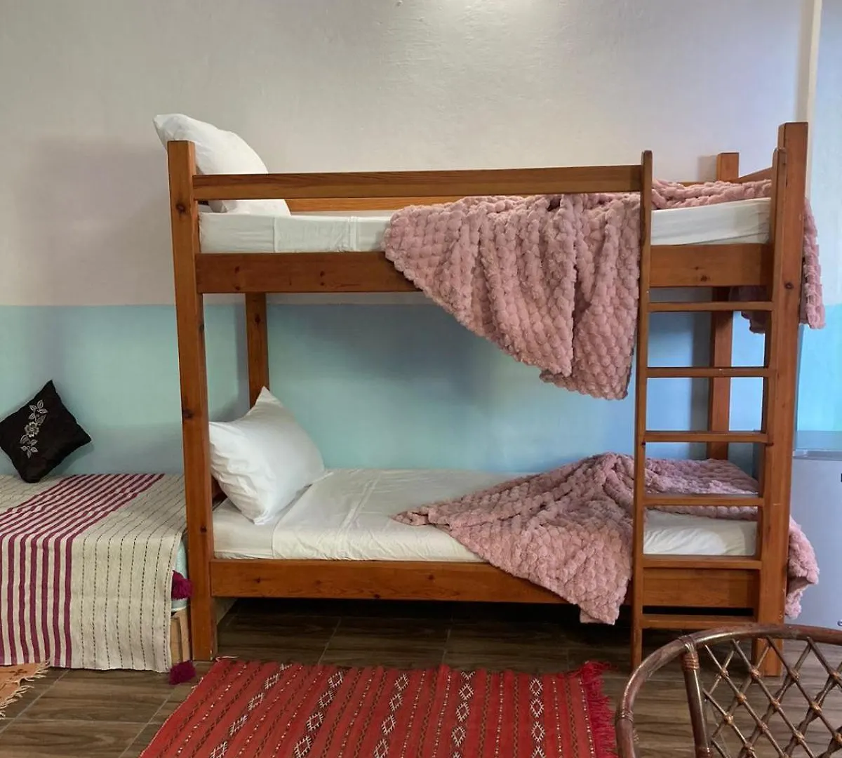 Apartmán Yousurf Surf House As-Sawíra