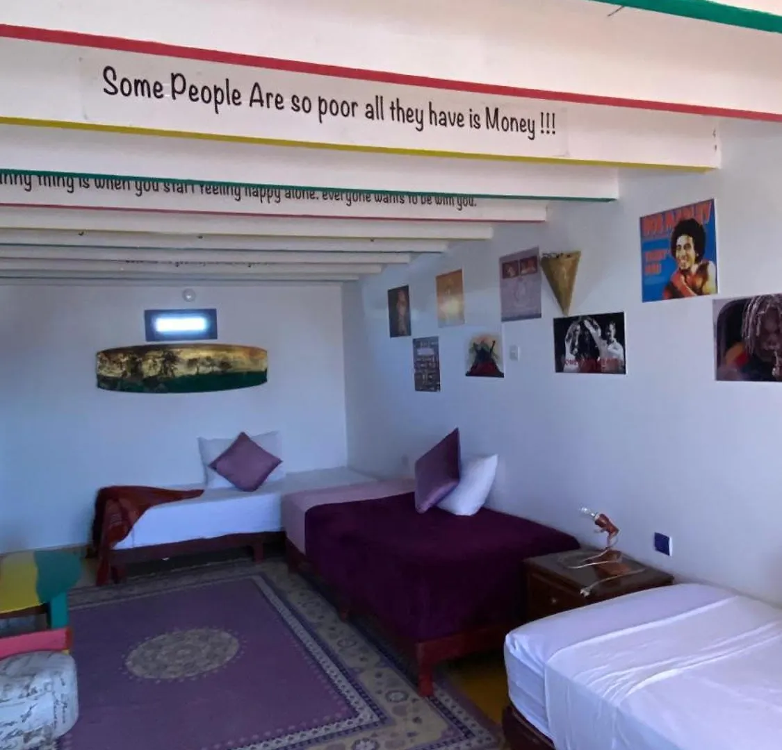Apartament Yousurf Surf House As-Suwajra