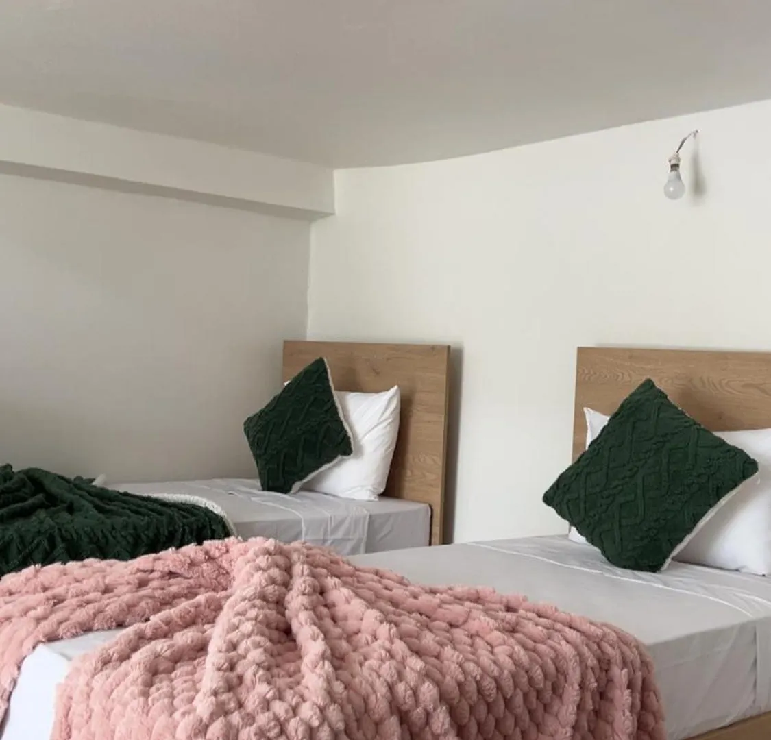 Yousurf Surf House As-Suwajra