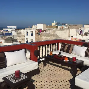 Hotel typu riad Bab, As-Suwajra