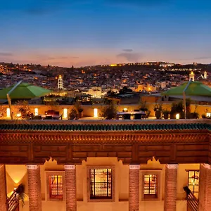 Riad Karawan *****